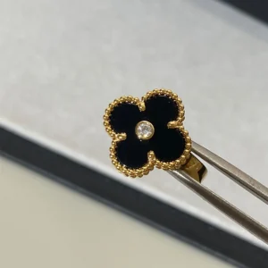 Black Onyx Clover & Pavé Ring