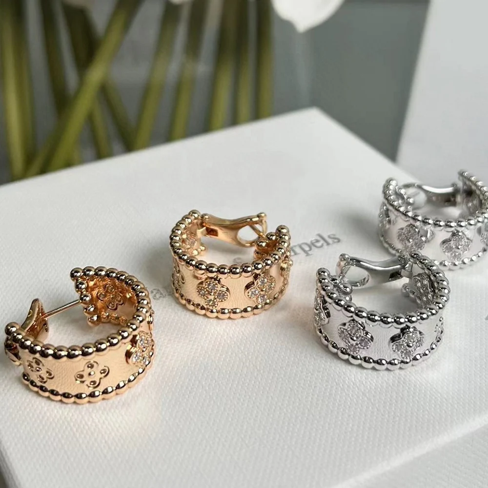 Pavé Bloom Earrings