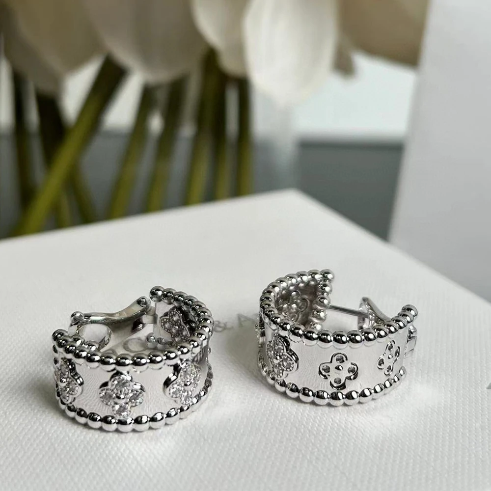 Pavé Bloom Earrings