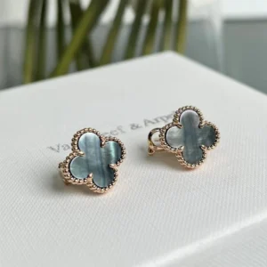 Black Onyx Clover Earrings