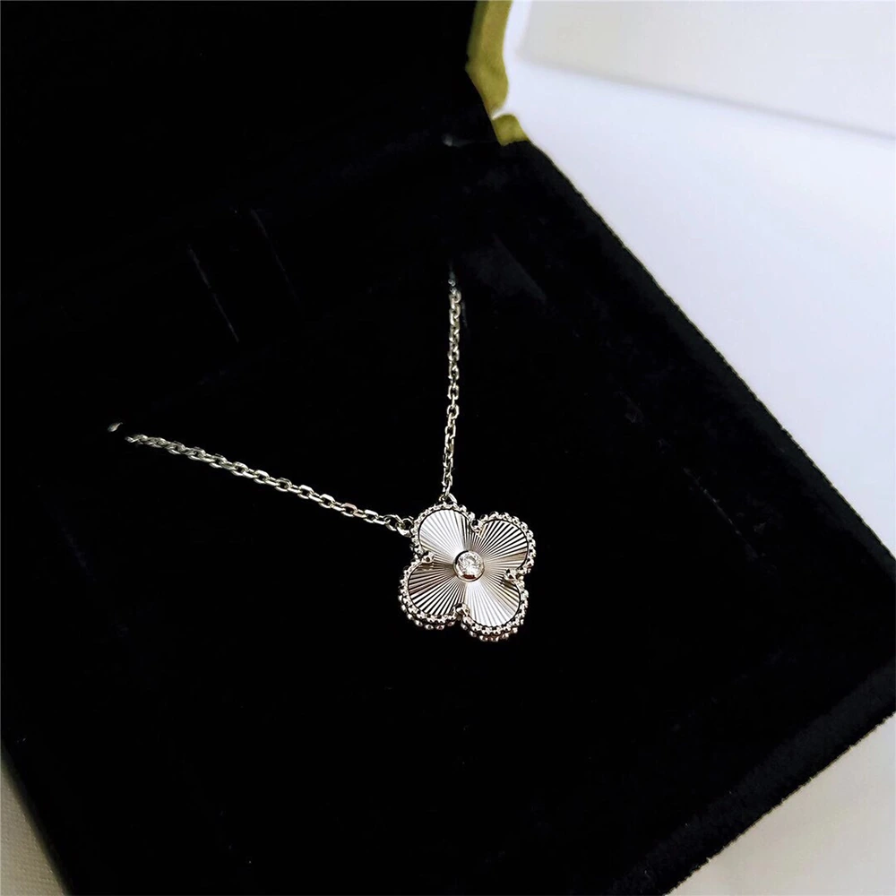Clover Necklace