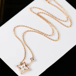 Mother-of-Pearl Lozenge Graphic Motif Necklace