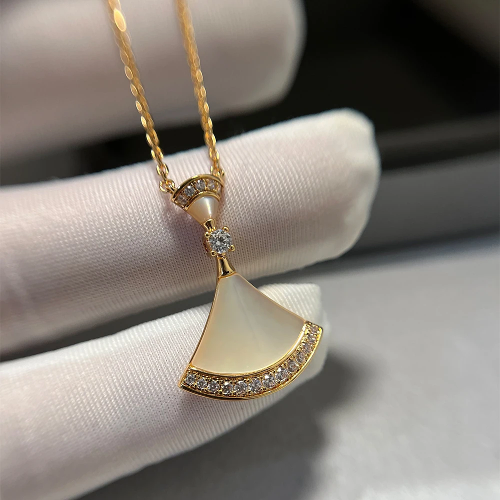 Mother-of-Pearl Fan Necklace