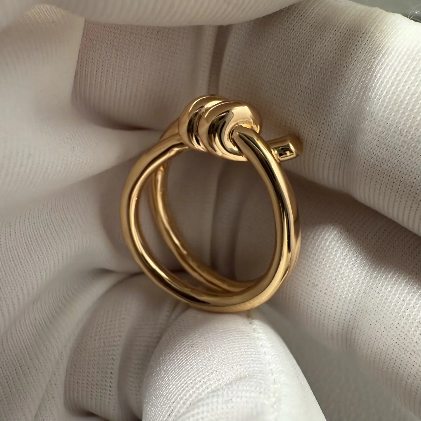 Knot Double Ring