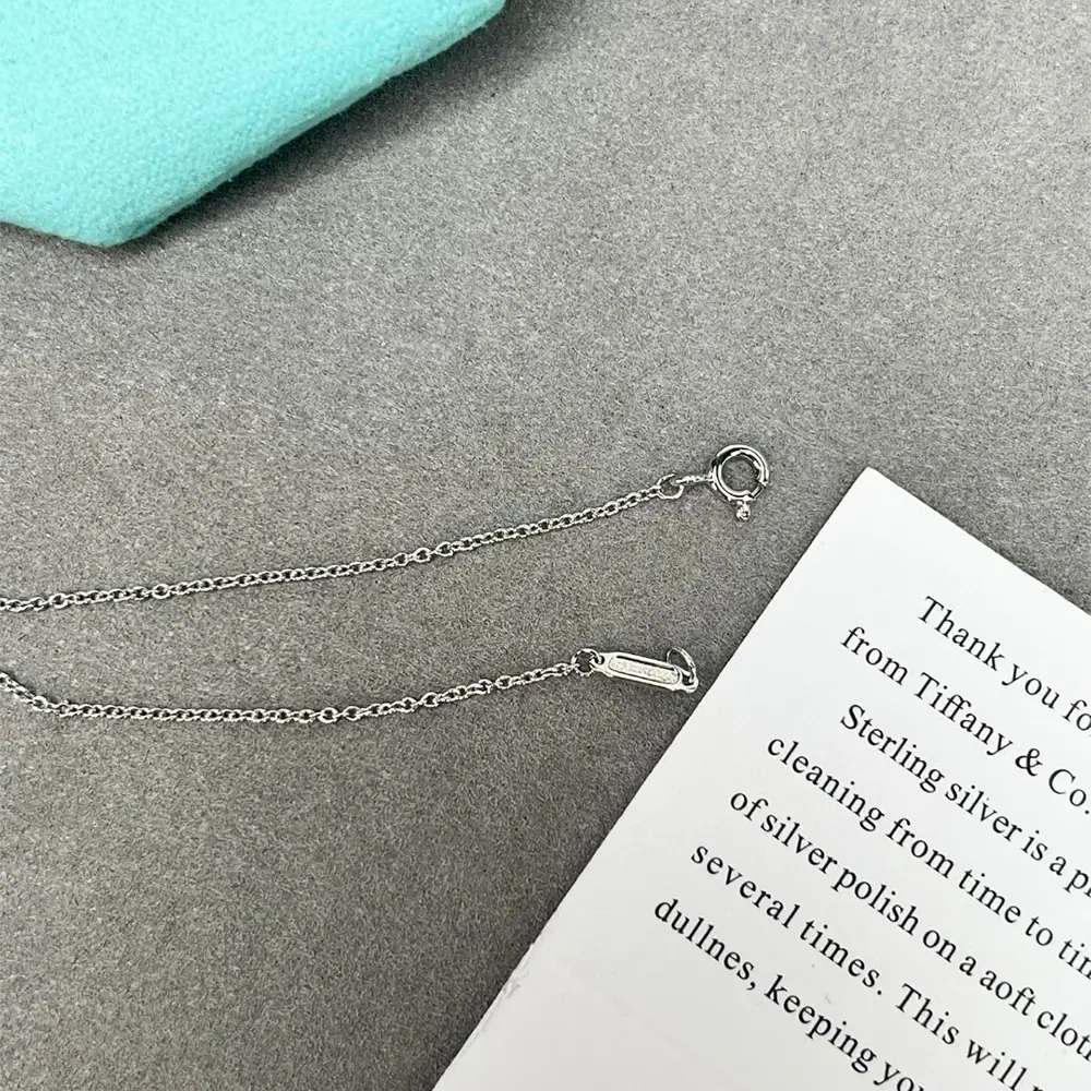 Oval Openwork Pavé Mini Key Necklace