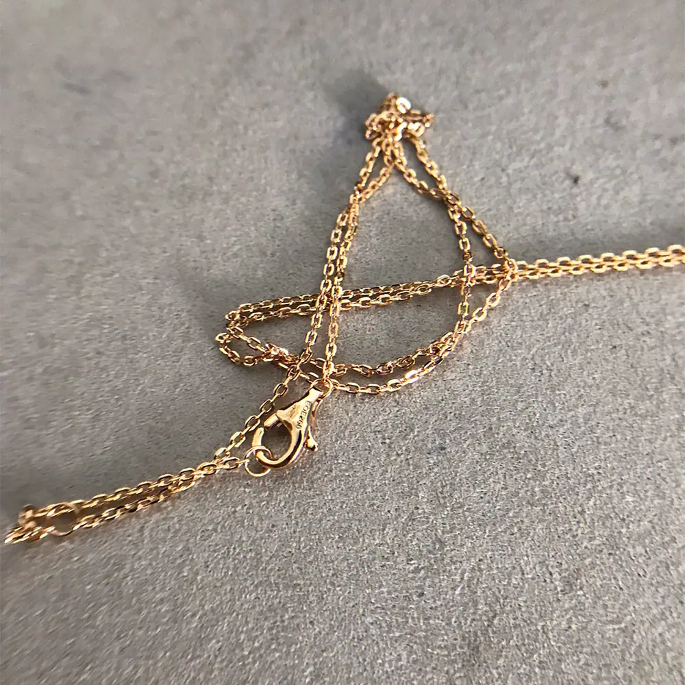 Loop Necklace