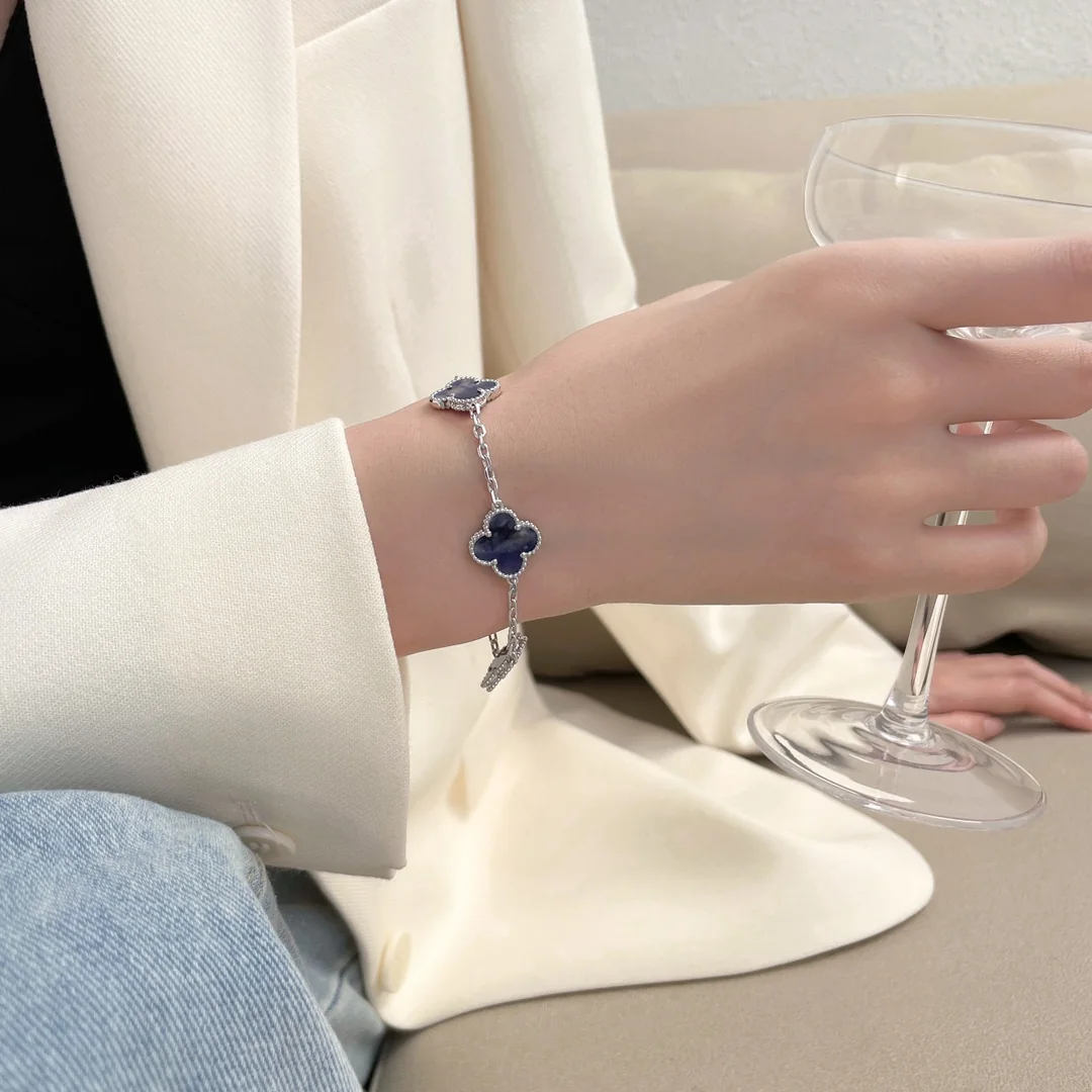 Blue Pietersite Five-Motif White Gold-Plated Clover Bracelet - Image 3