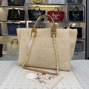 Maxi Shopping Bag With Pearls main product image