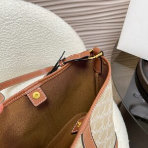 Mini Brown Bucket detail view 1