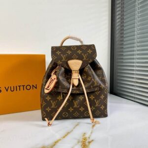 Elegant Cowhide Leather Backpack detail view 1