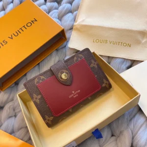 Women Short Reverse Wallet main product image