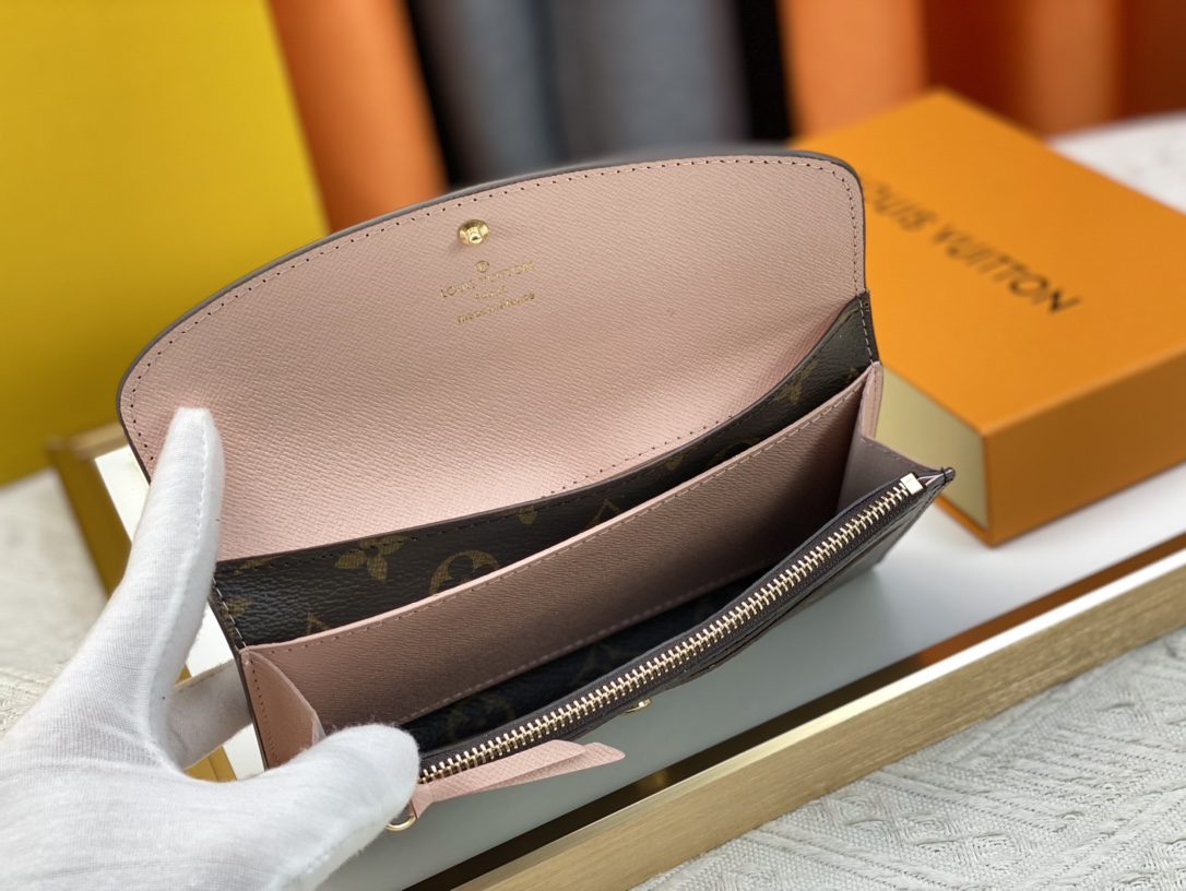 Colourful Design Monogram Wallet detail view 19