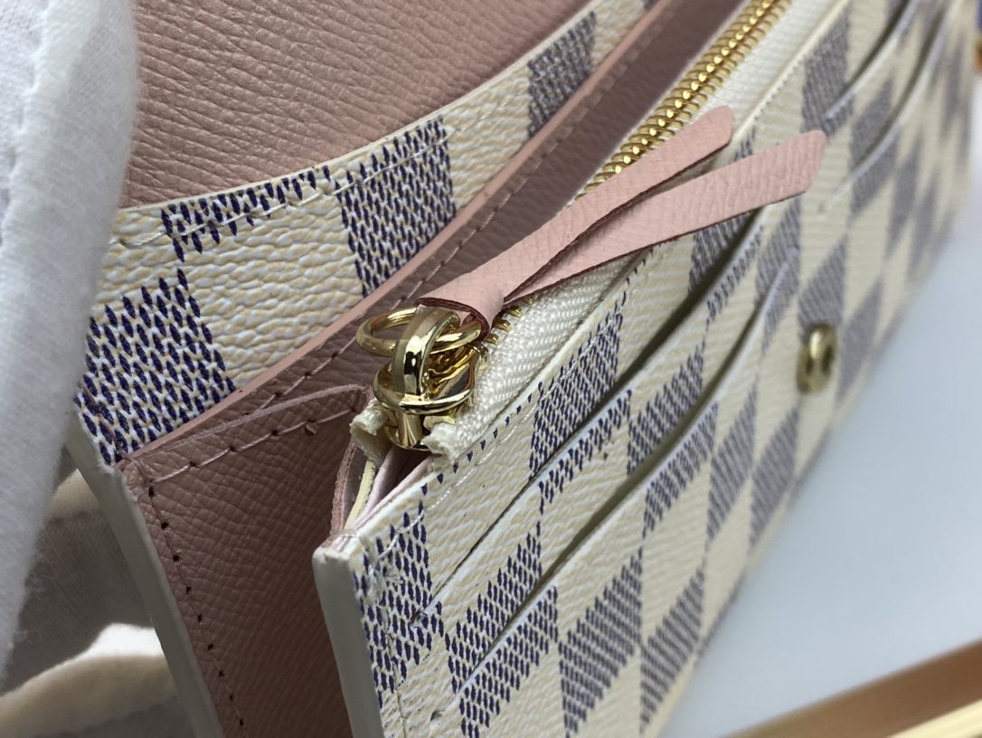 Colourful Design Monogram Wallet detail view 3