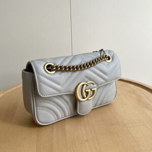 Fashionable Chain Bags Size: 22*6*13cm detail view 1