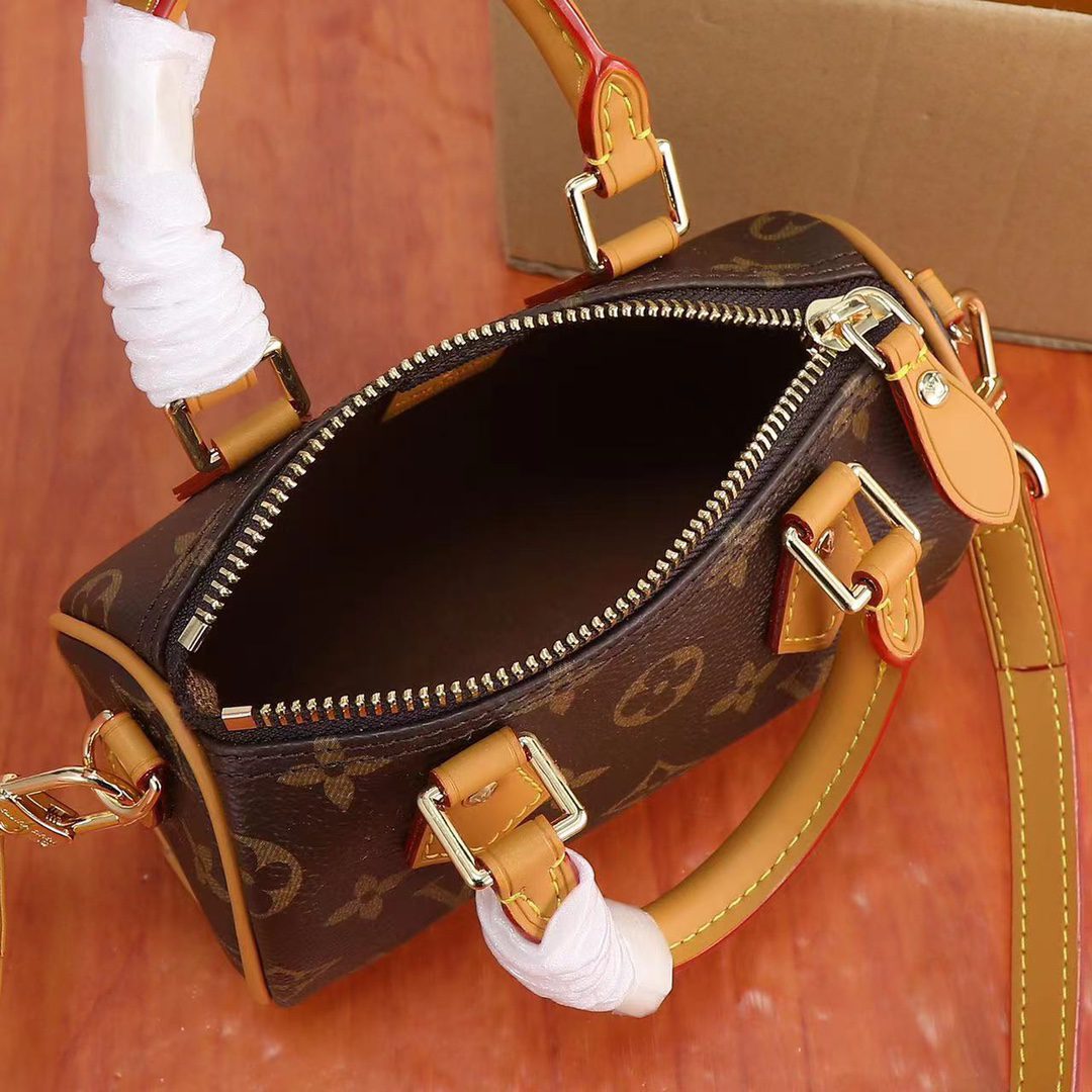 Prototype handbag Perfect mini bag 16.0 * 11.0 * 9.0 cm detail view 8