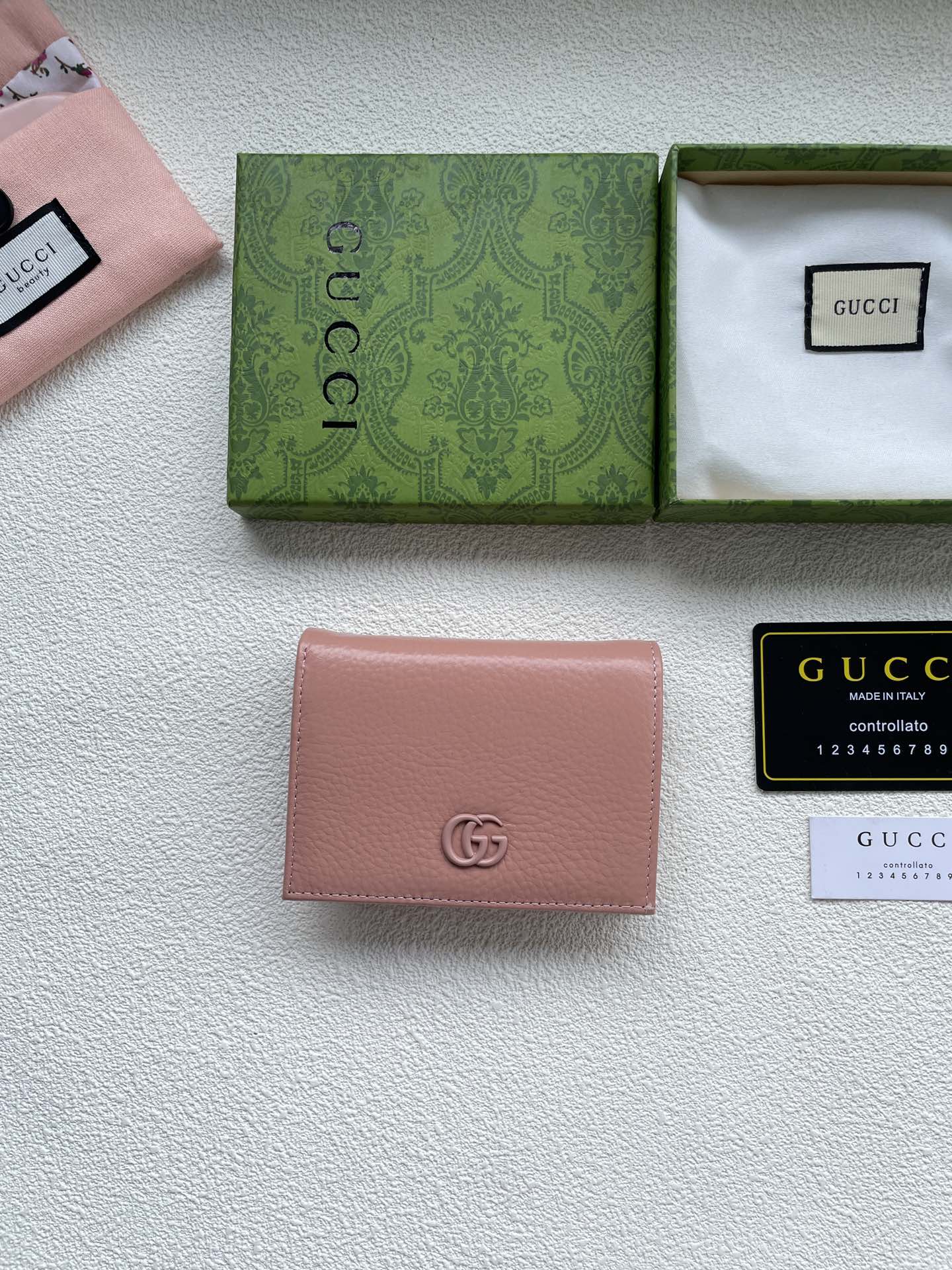 Pink Cowhide Lychee Pattern Clutch 11*9*2.5cm main product image