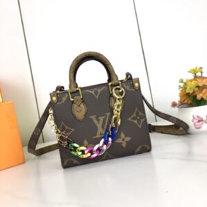 Super mini handbag shoulder bag 18*15*8.5cm detail view 1