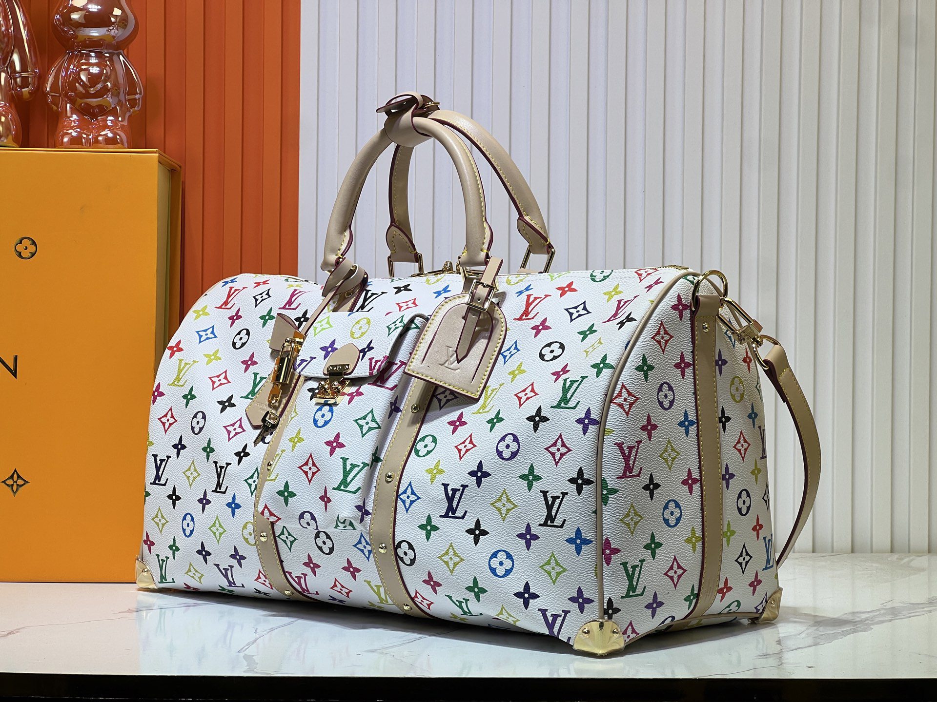New white travel bag 27*20*45CM detail view 2