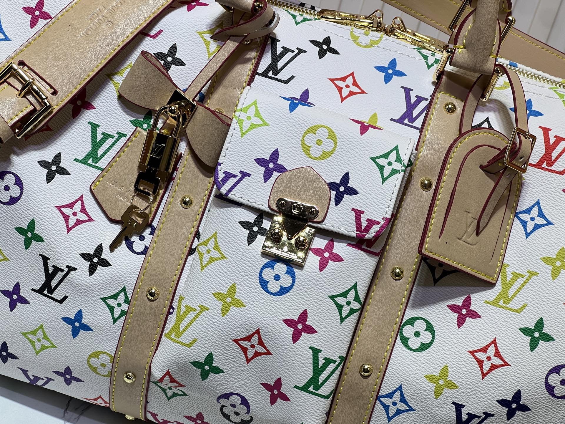 New white travel bag 27*20*45CM detail view 3