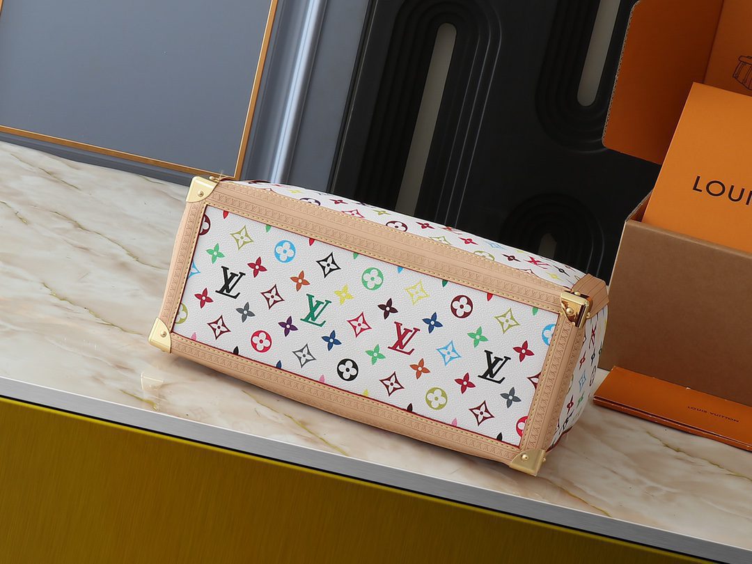 Hot sale medium size handbag 35*27*14cm detail view 3