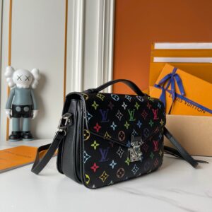 Large Leather Tote Bags 25*19*7cm detail view 1