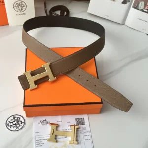 Men's Grained Leather Belt with Geometric H Buckle, 38 mm detail view 1
