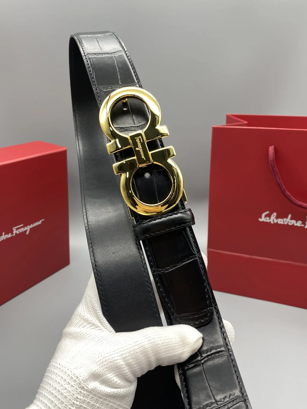 Men's Classic Crocodile-Texture Leather Belt with Sculpted Double-Ring Buckle, 35 mm detail view 8