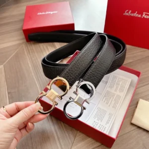 Men's Classic Textured Leather Belt with Sculpted Double-Ring Buckle, 35 mm main product image
