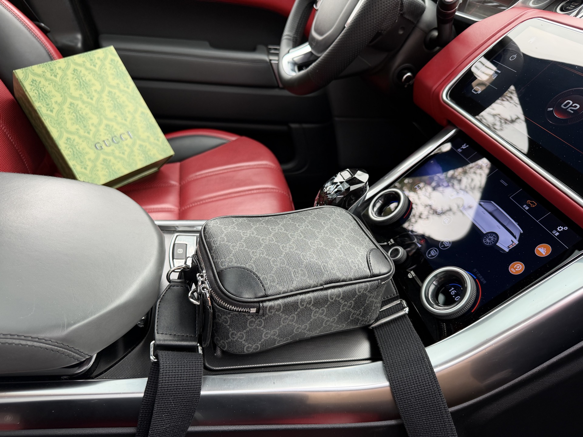 GG Black Crossbody Bag - Image 8