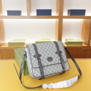 Beige single shoulder GG crossbody bag